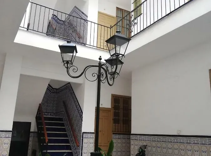 Hispalis Puerta Carmona Апартаменты *